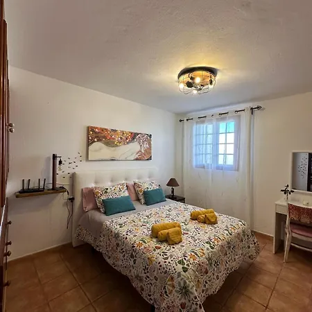 Casona El Faro De Apartamento *