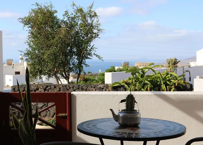 Casona El Faro De Apartment Macher